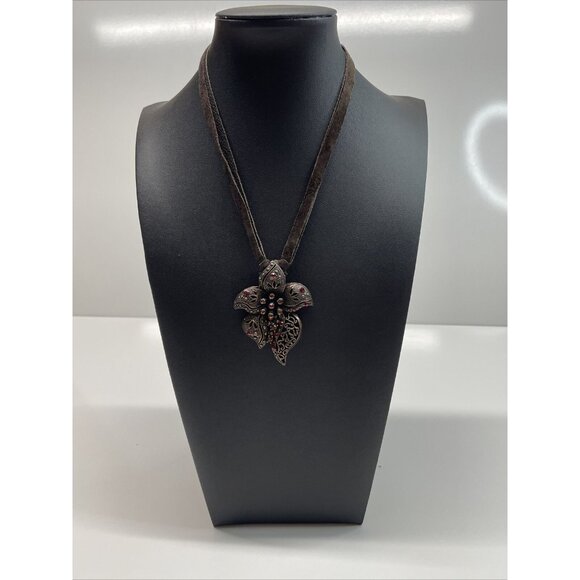 Seasonal Whispers Necklace Brown Suede Ribbon Starburst Flower Rhinestones AL2.3 - Picture 3 of 16